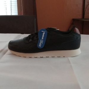 Reebok CL Harman Run